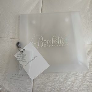 Pouch Bag Bombshell Sportswear